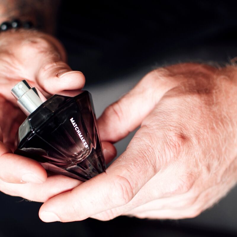 EYE OF LOVE - MATCHMAKER BLACK DIAMOND FEROMONENPARFUM TREK HAAR AAN 30 ML