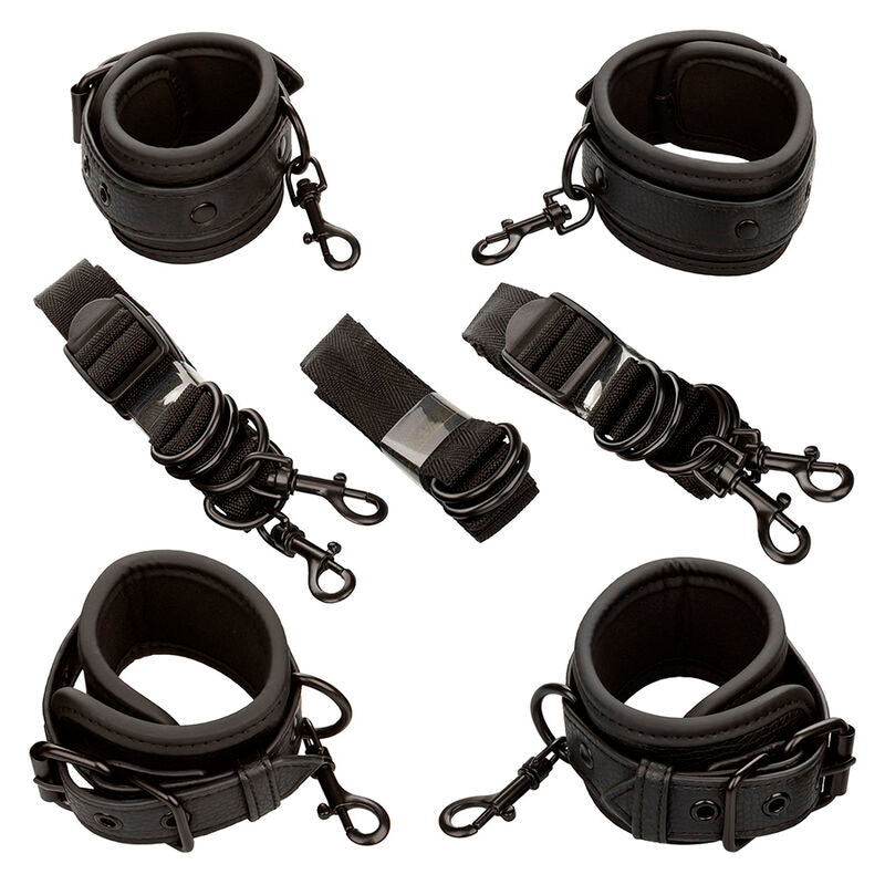 CALEXOTICS - NOCTURNAL BED RESTRAINTS LEATHER ADJUSTABLE ZWART