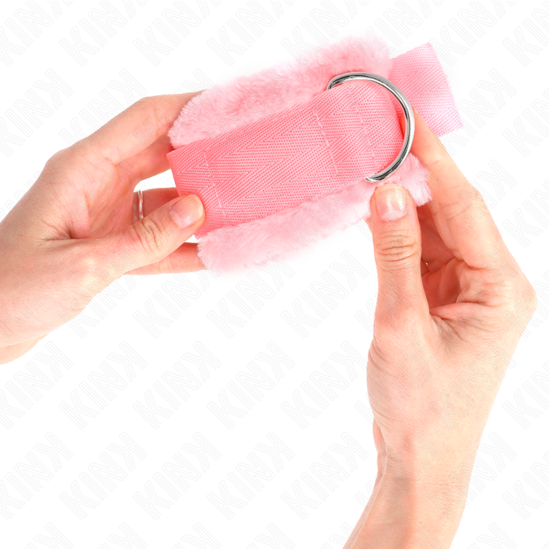 KINK - ROZE HARIGE GEVOERDE POLSBANDEN VERSTELBAAR 17-31 CM X 7 CM