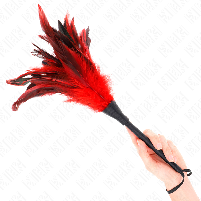 KINK - RODE DIENSTMEISJES HOORNVORMIGE KILDELIGE KIPPENVEREN 36 CM