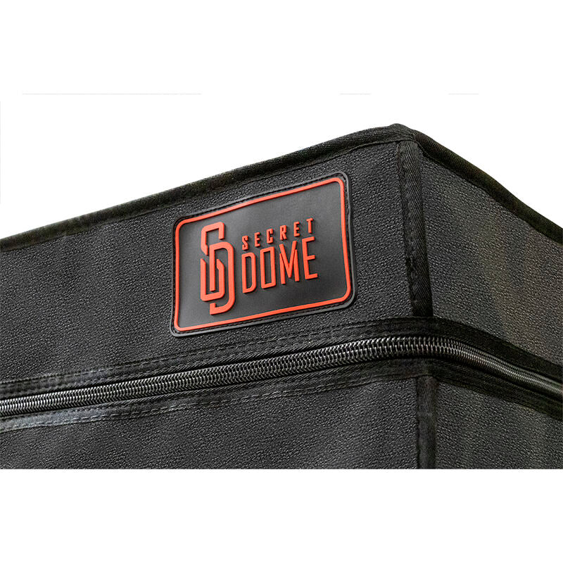 SECRET DOME - KINK CLUB CABINE BUKKAKE ZWART & ROOD
