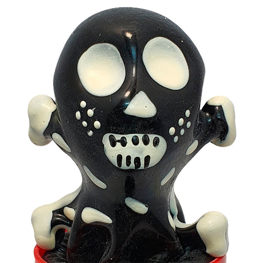 CONDOMERIE - HANDGESCHILDERDE NIEUWIGHEID CONDOMS SKULL BLACK MODEL 2