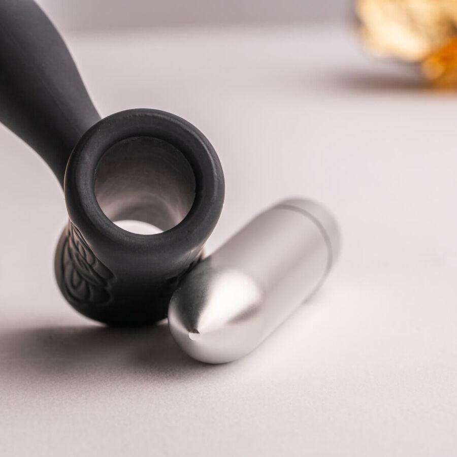 ROCKS-OFF - PETITE SENSATIONS TEAZER ANALE PLUG VIBRATOR ZWART