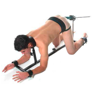 METAL HARD - GEVANGENIS BDSM MET PENETRATIETOENBEHOREN