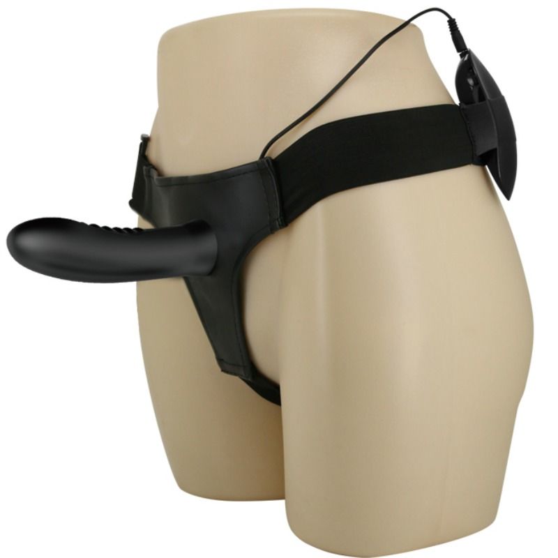 PRETTY LOVE - MYRON STRAP ON MET TRILLING EN HOLLE DILDO